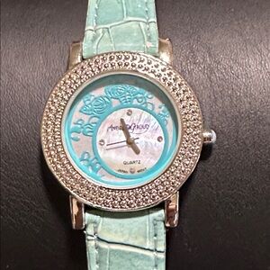 Andre Giroud Vintage MOP Detail Dial Genuine Leather Band Quartz Watch